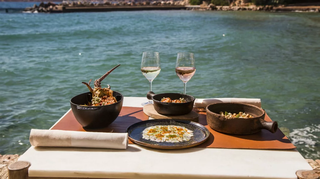 «Ταβέρνα 37»: «Γαλανόλευκες» σπεσιαλιτέ στο «Four Seasons»