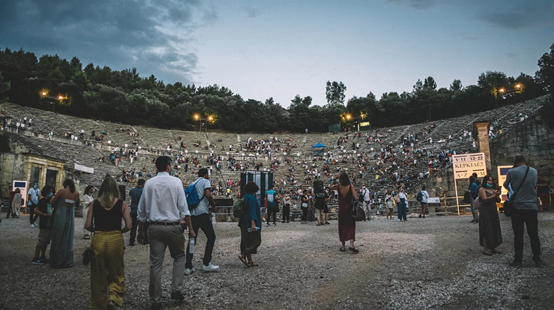 Τι μας δίδαξε το καλοκαίρι για το θέατρο στην Covid-19 εποχή;