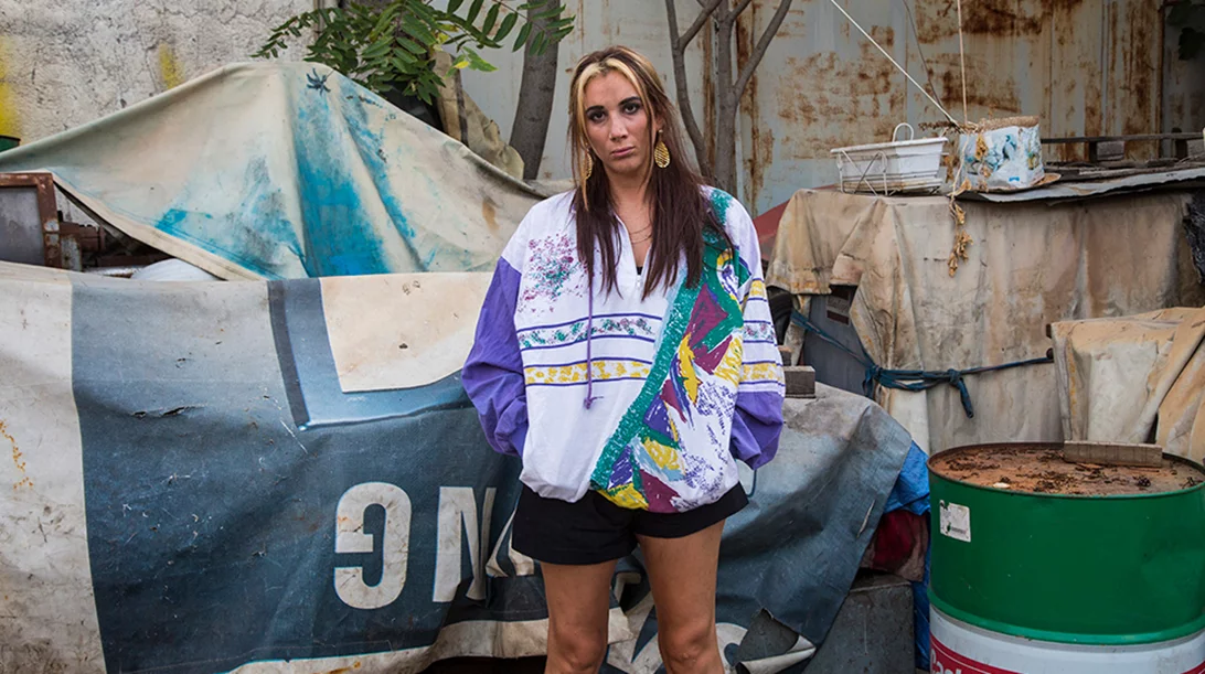 Στις γυναίκες μαχήτριες της Εύης Καλογηροπούλου οι αρχαίες θεότητες συναντούν τις σύγχρονες εργάτριες