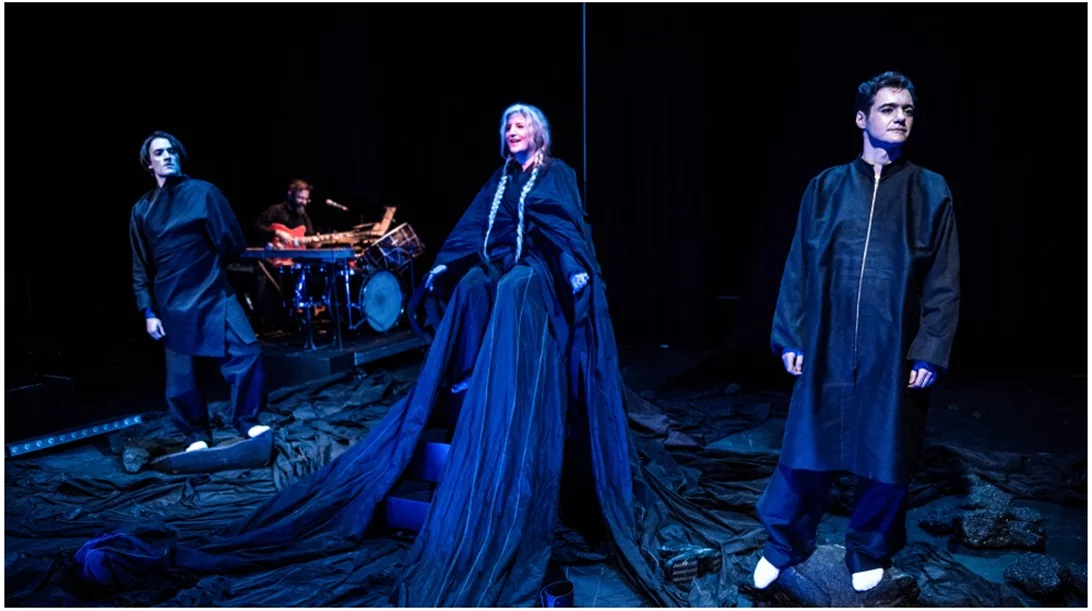 «Μήδεια»: Είδαμε την εναρκτήρια παράσταση της Ερευνητικής Σκηνής του Εθνικού Θεάτρου