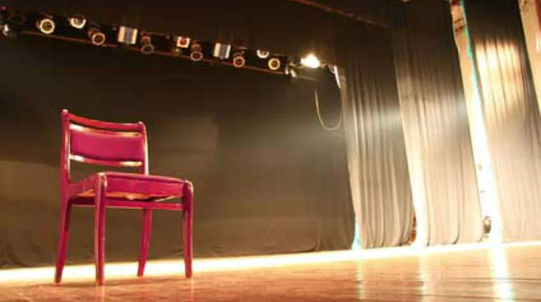 Το Εθνικό Θέατρο ξεκινά ακροάσεις