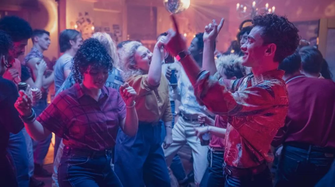 Το σπαρακτικό «It’s a Sin» είναι ήδη μία από τις καλύτερες σειρές της χρονιάς