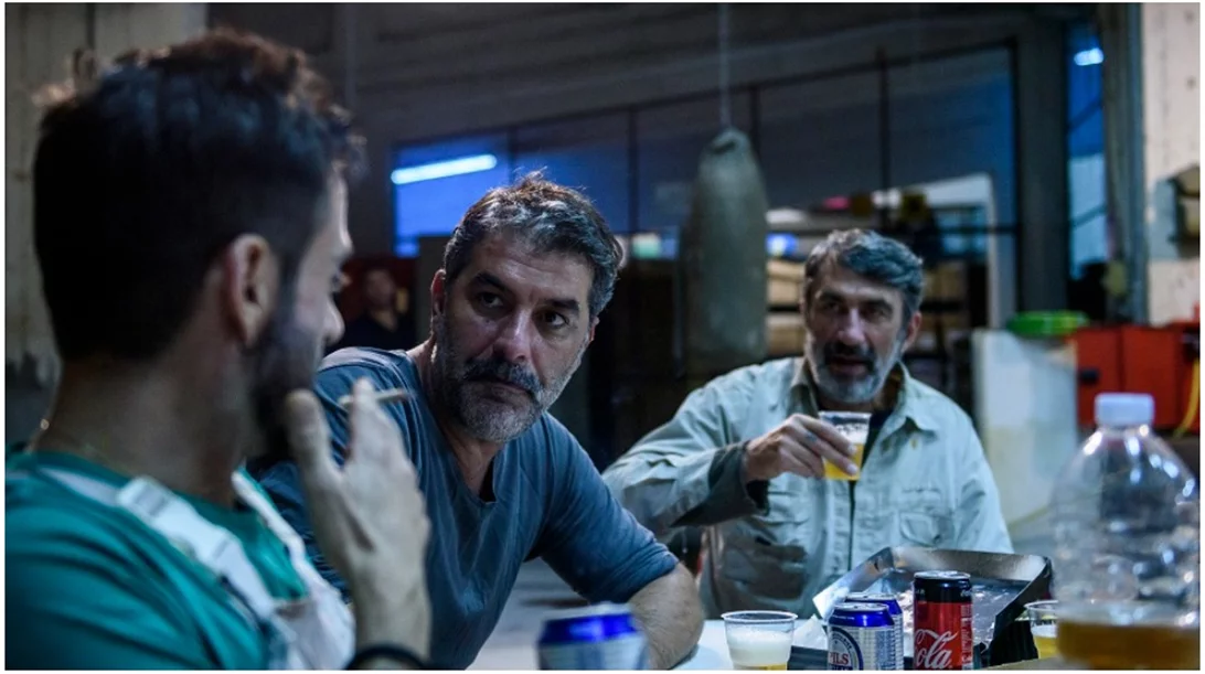 «Άνθρωποι και Ποντίκια»: Η sold out παράσταση έρχεται σε streaming