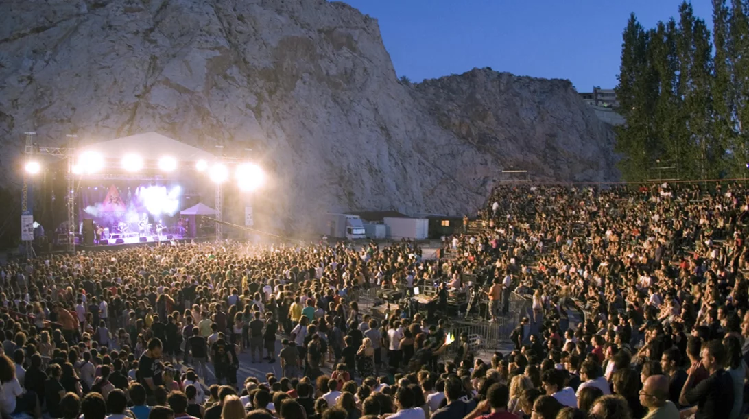 Συγκέντρωση ειδών πρώτης ανάγκης στη συναυλία του Φοίβου Δεληβοριά