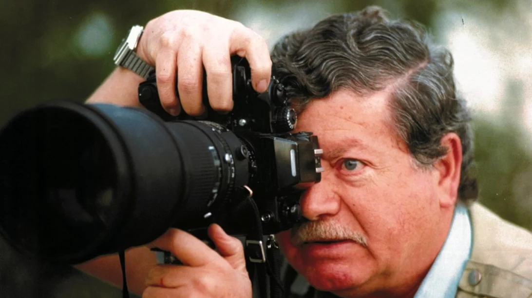 «Η Επάνοδος της Δημοκρατίας»: Μέσα από τον φωτογραφικό φακό του Αριστοτέλη Σαρρηκώστα