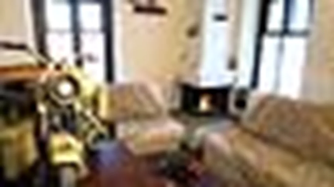 Low budget ξενώνες 