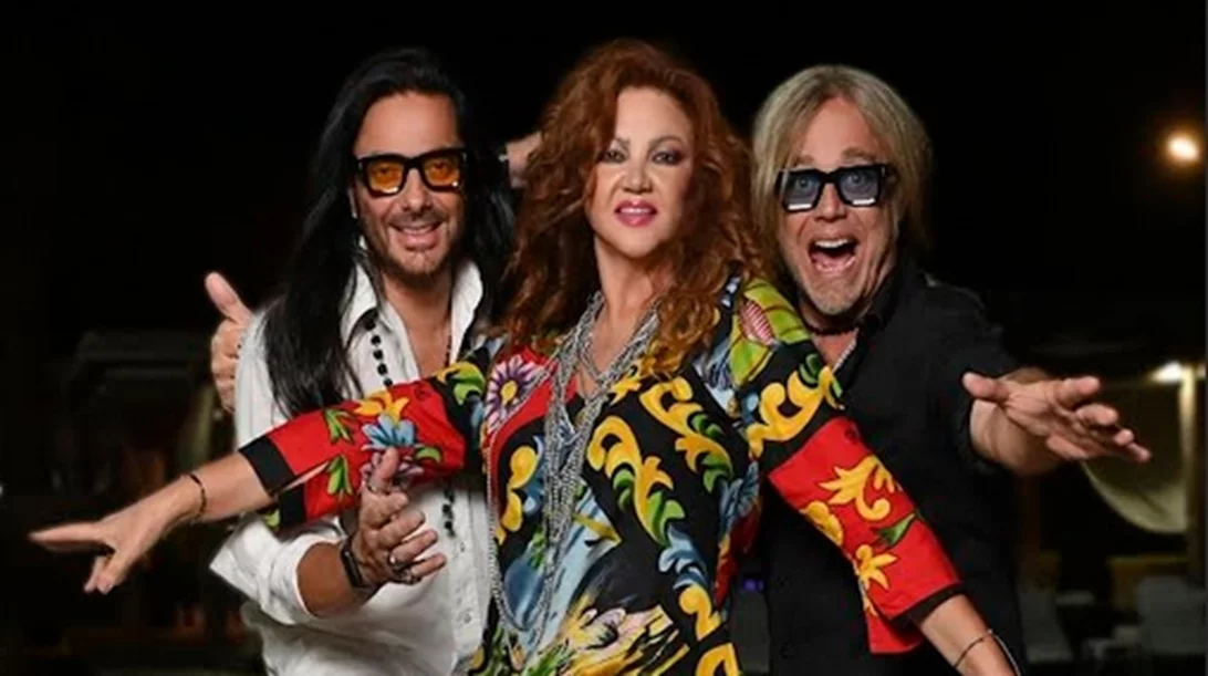 Γυναικεία υπόθεση στη σκηνή του "HolyWood Stage" που γιορτάζει 12 χρόνια λειτουργίας