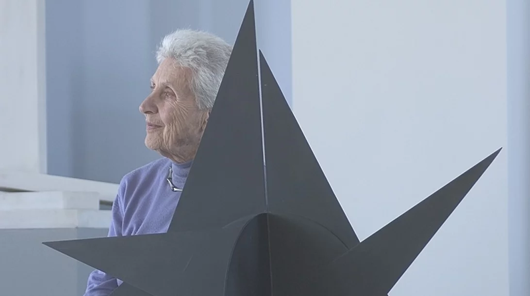 Μια έκθεση "Δια χειρός" Άλεξ Μυλωνά εγκαινιάζεται στην Αθήνα