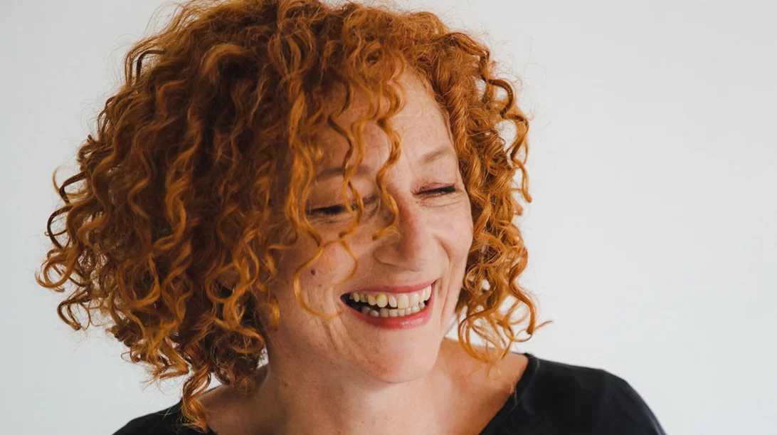 Moving Colors IV: Η Φρόσω Τρούσα εξηγεί γιατί το φεστιβάλ σύγχρονου χορού είναι must για κάθε παιδί και έφηβο