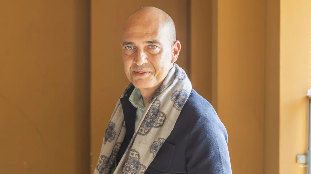 Γιάννης Μόσχος: "Το Εθνικό θέλω να είναι μέρος της κοινωνίας, όχι μόνο να παράγουμε παραστάσεις"