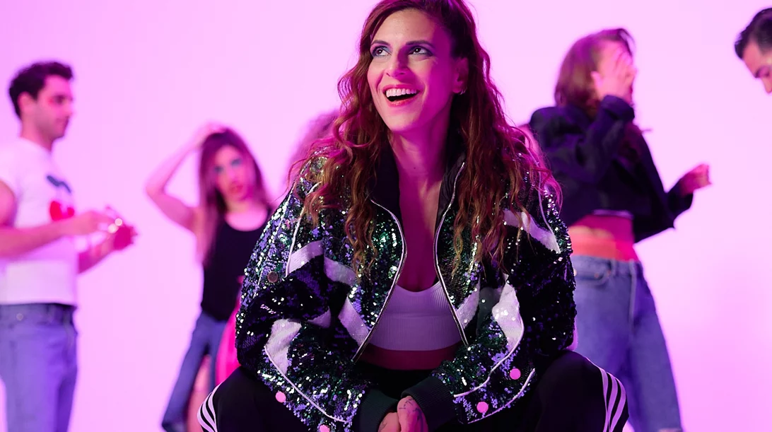 H Angelika Dusk σε ένα ξεσηκωτικό live με ελεύθερη είσοδο