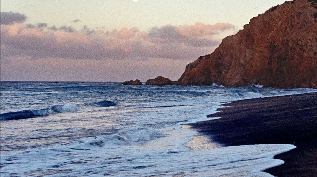 Δείτε τις δράσεις του προγράμματος σύγχρονης τέχνης "Phenomenon" στην Ανάφη