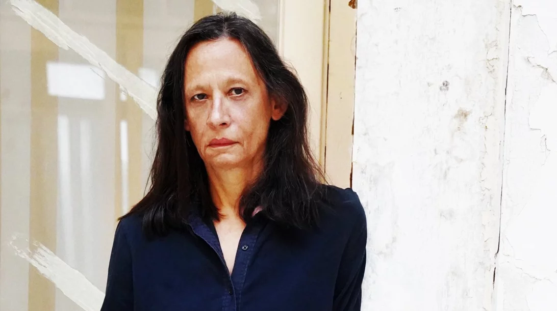 Άντζελα Μπρούσκου: "Η Μήδεια γίνεται ο τόπος της συλλογικής μνήμης"