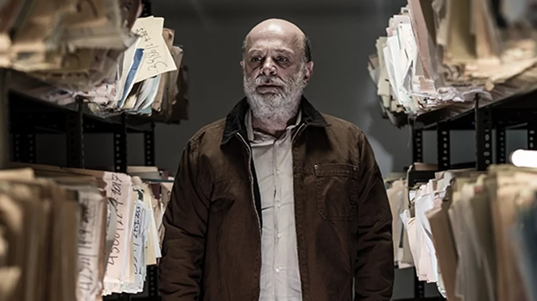 "Μάτια τέσσερα" του Γιάννη Τσίρου και "170 τετραγωνικά/Moonwalk" του Γιωργή Τσουρή στο Ιλίσια-Βολανάκης τον Οκτώβριο