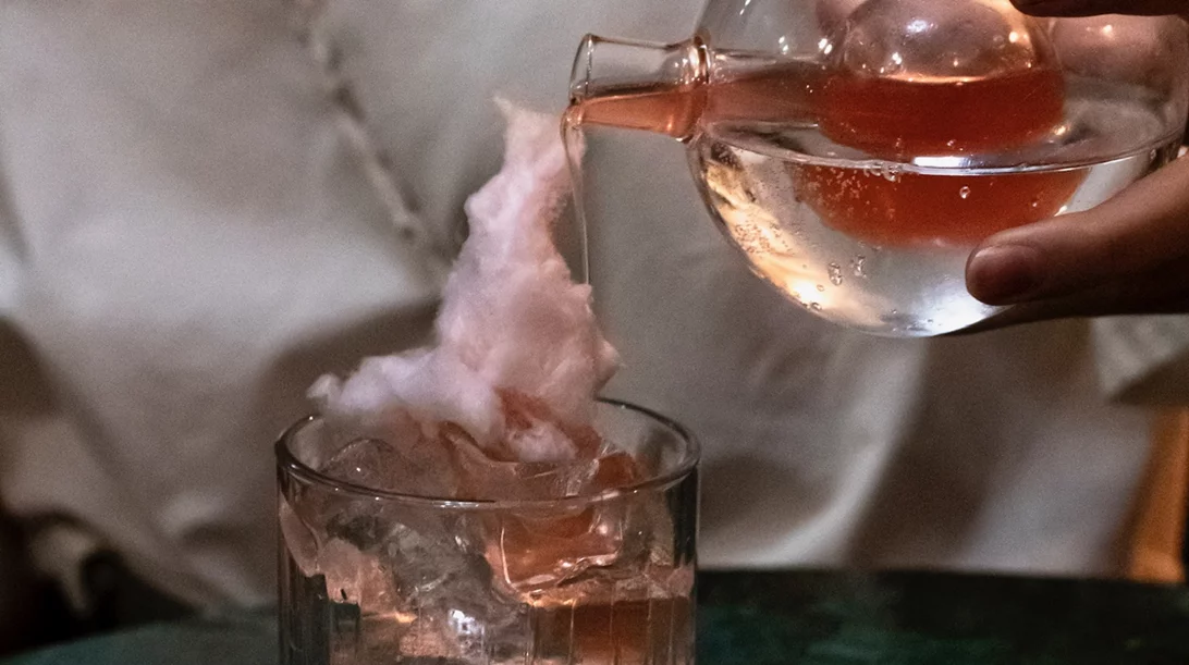 Στο θεατρικό σουρεάλ του "L’ Alchimiste"