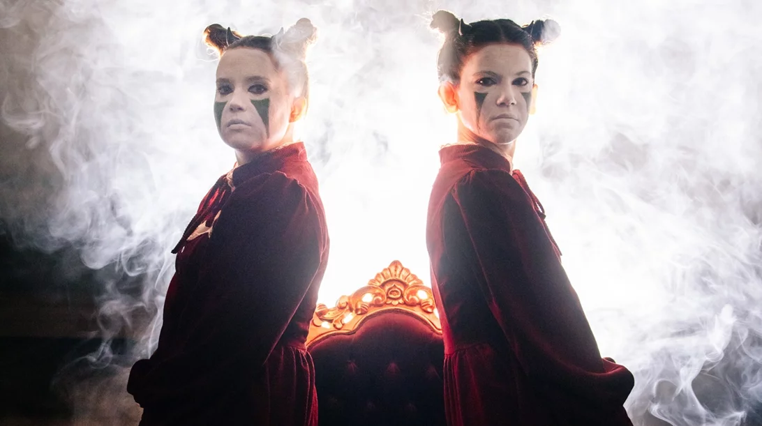 "Κεκλεισμένων των θυρών": Η θεατρική "κόλαση" του Ζαν Πολ Σαρτρ