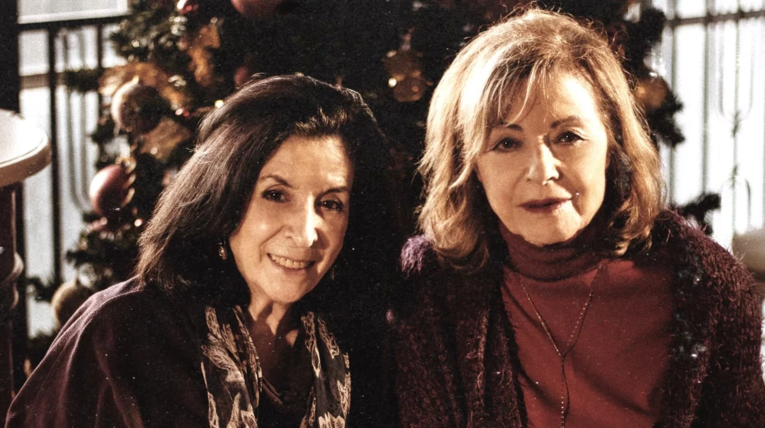 Νένα Μεντή και Ρένη Πιττακή διαβάζουν χριστουγεννιάτικα παραμύθια