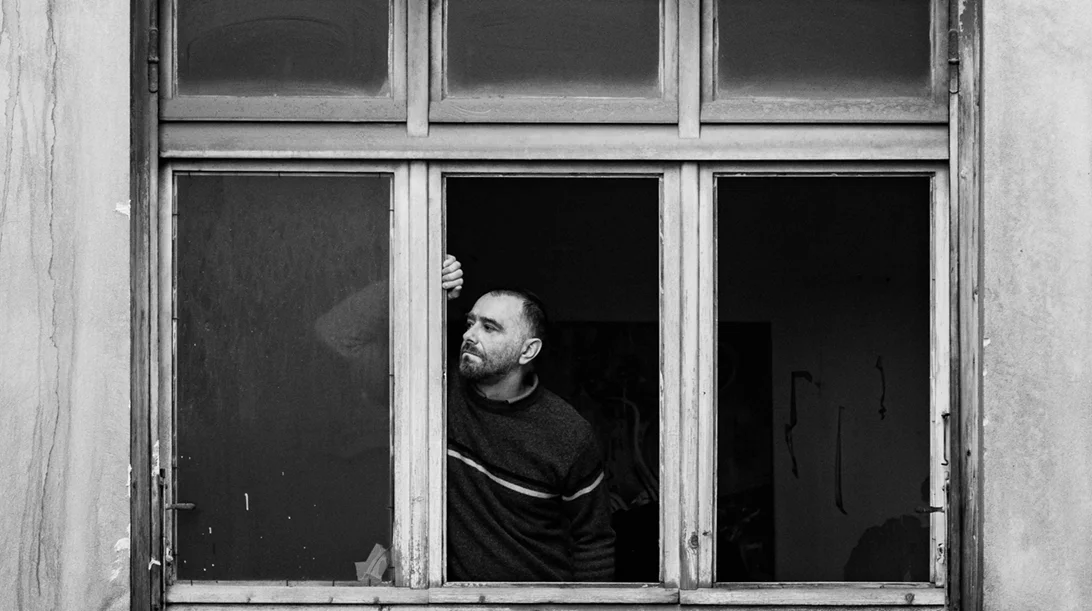 "Ο Κόσμος Είναι Ένας": Ο Κωνσταντίνος Βήτα συναντά τον Γιάννη Ρίτσο