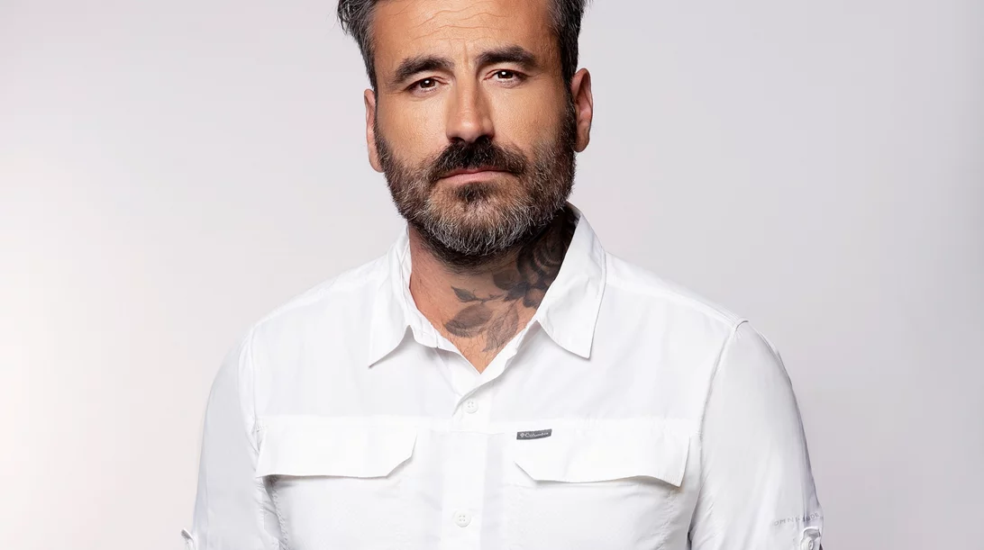 "Into your heart", η νέα εκπομπή του Γιώργου Μαυρίδη