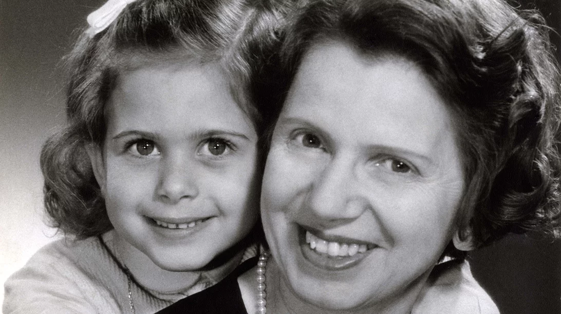 Αντιγόνη Μεταξά: Η αγαπημένη των παιδιών "Θεία Λένα" φεύγει σαν σήμερα (16/10) από τη ζωή