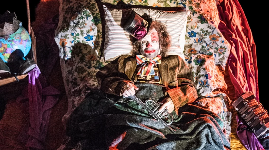 Ο Ηλίας Κουνέλας γράφει για τον κόσμο του "Νιλς Χόλγκερσον, η Λιλίκα και τα τέσσερα Πι"