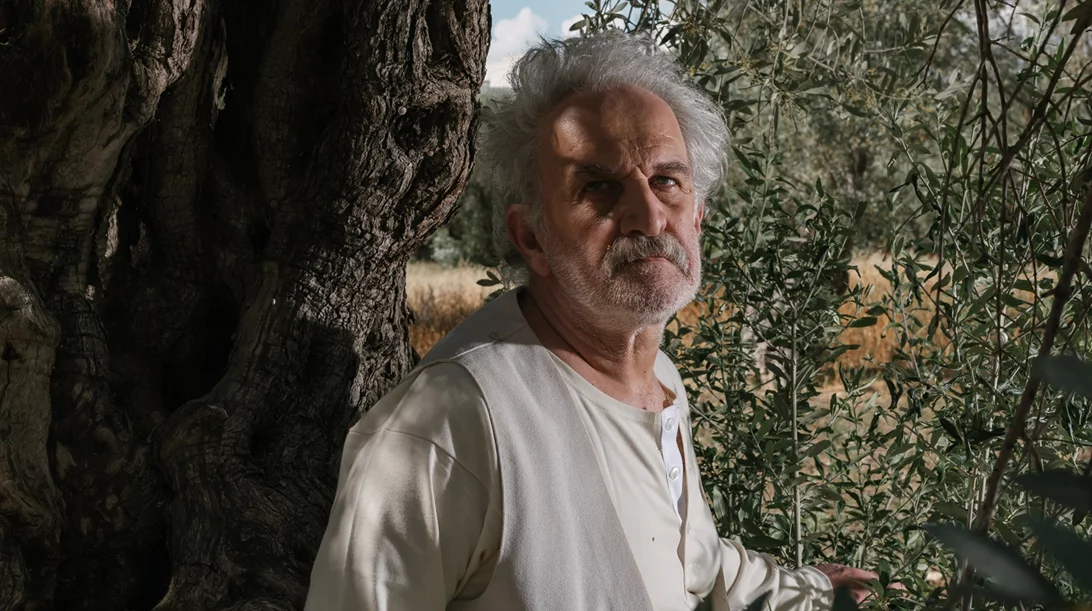 Δημήτρης Καταλειφός: "Η τέχνη σήμερα έχει γίνει μόδα, κι αυτό είναι ανυπόφορο"