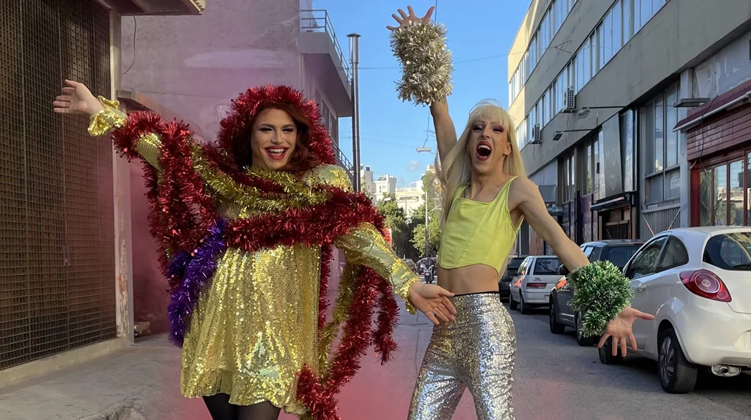 Ένα τρελό χριστουγεννιάτικο drag ρεβεγιόν στο Red Jasper Cabaret Theatre