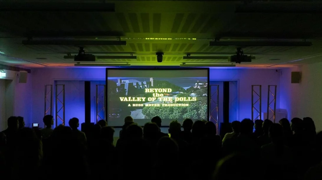 Τριάντα χρόνια Νύχτες Πρεμιέρας: Εικόνες και αναμνήσεις από το σινεμά