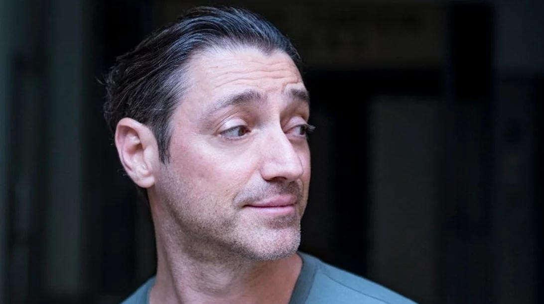 Ο Ευριπίδης Λασκαρίδης παρουσιάζει νέα performance στην Ελευσίνα 2023