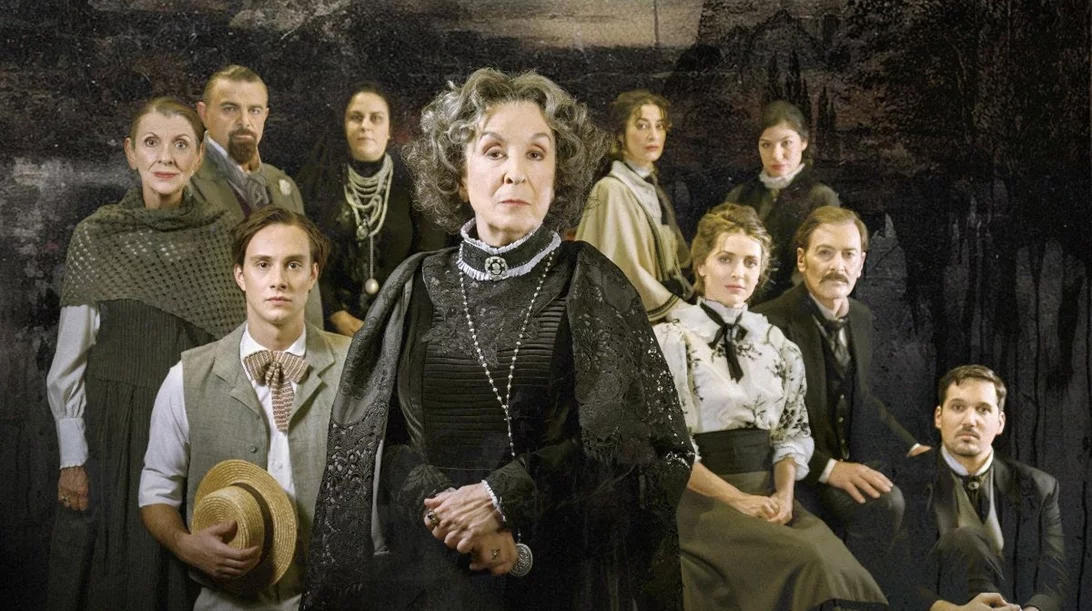 Πρώτη ματιά στο "Μυστικό της Κοντέσσας Βαλέραινας" με τη Νένα Μεντή