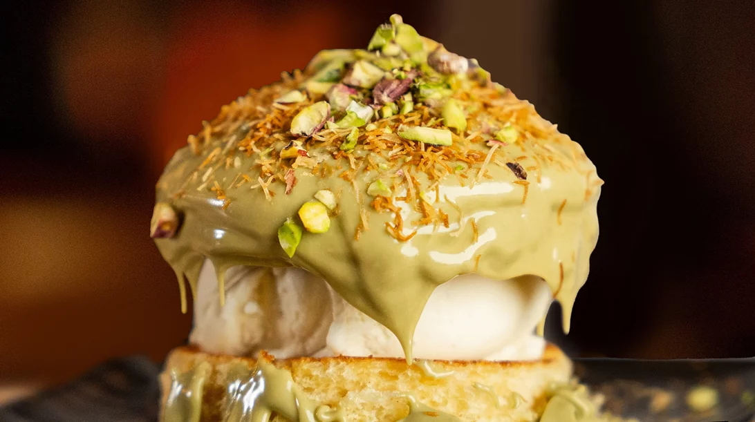 Τα πρώτα γλυκά burgers των ΜΠΑΡ ΜΠΕΕ ΚΙΟΥ είναι εδώ