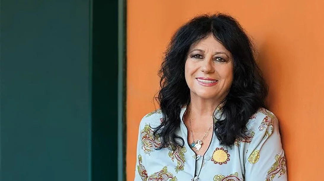 "Γκρο Πλαν": Η Άννα Βαγενά παρουσιάζει μια ξεχωριστή βραδιά στο θέατρο Μεταξουργείο