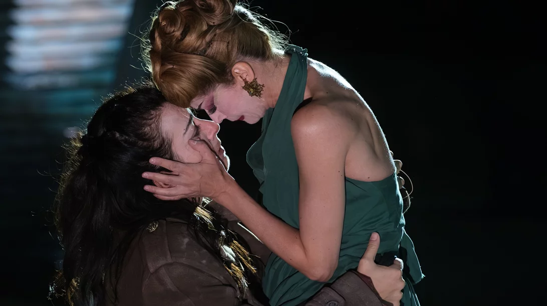 Οι πρώτοι σταθμοί της "Ηλέκτρας" του Δημήτρη Τάρλοου στην Αθήνα