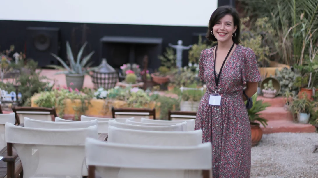 Αποστολία Κατσιαντρίδου, τι σημαίνει "We're Not Really Strangers";