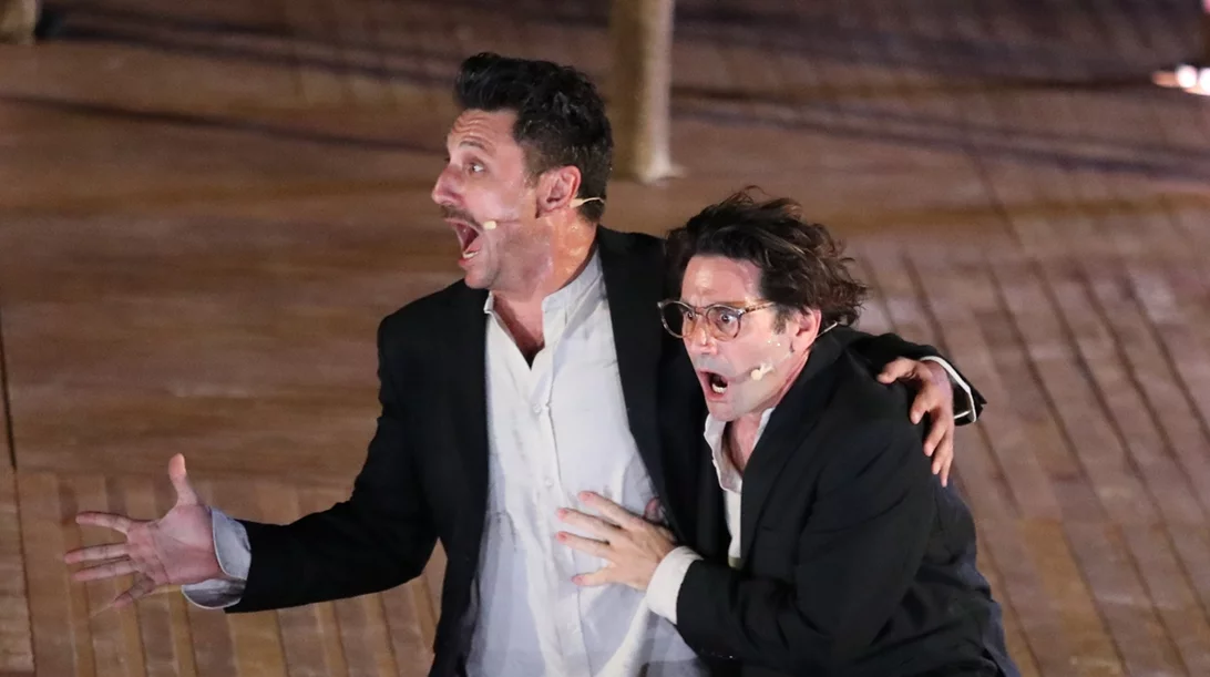 8 παραστάσεις που δεν χάνονται στον Λυκαβηττό