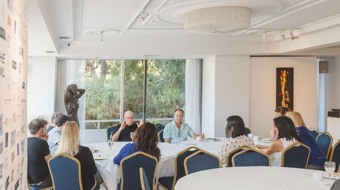 Είστε σεναριογράφοι; Το διεθνές εργαστήριο "The Owl" σας χρειάζεται!