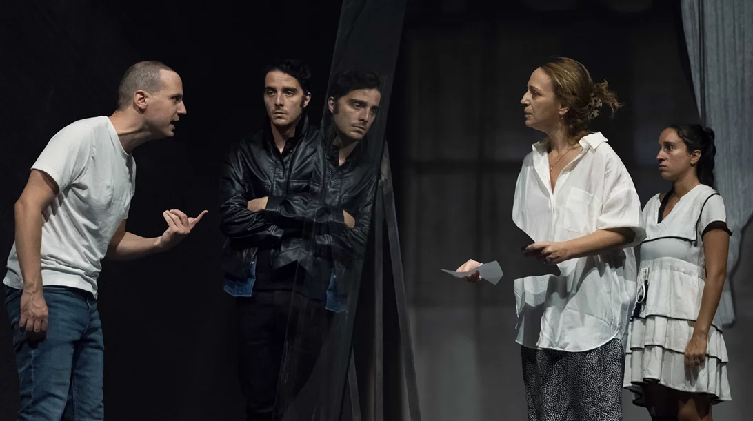 Ελληνοϊταλική συνεργασία στο Θέατρο Τέχνης με τον "Γυάλινο κόσμο"