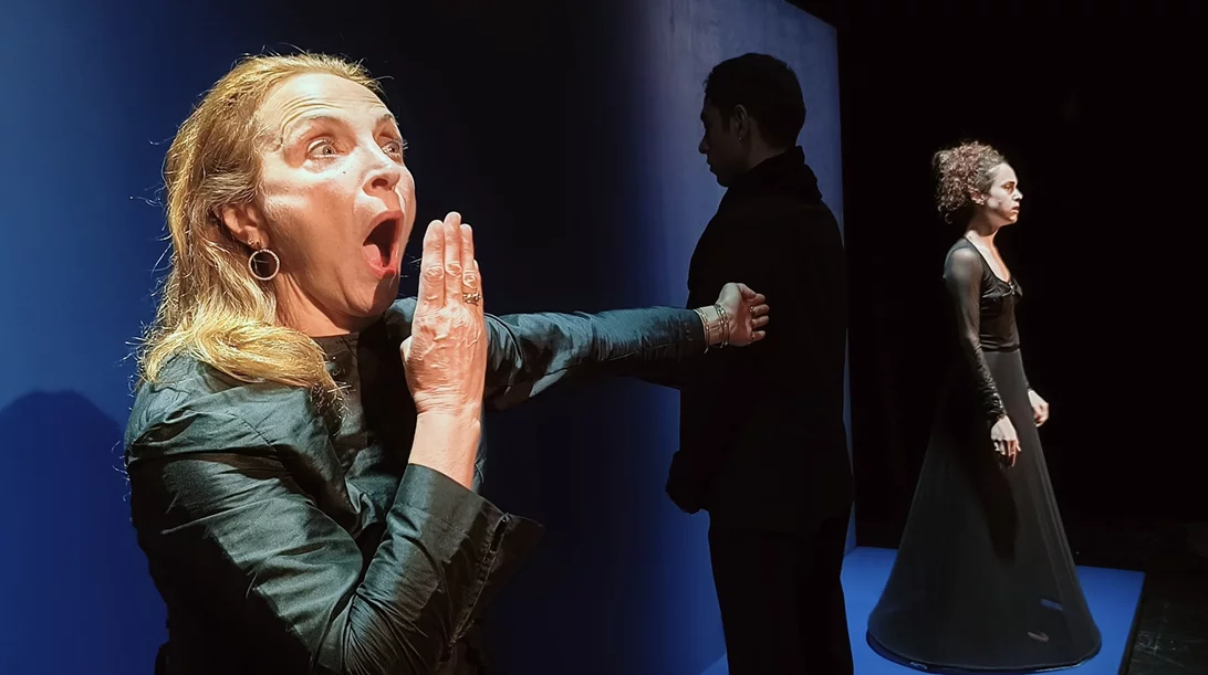 To Broadway World της Νέας Υόρκης αποθέωσε το "The Cenci Family" της Ιόλης Ανδρεάδη και του Άρη Ασπρούλη