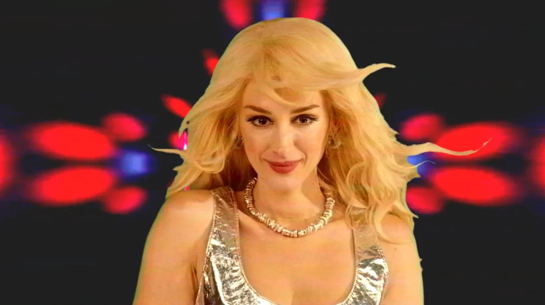 "Θηλυκό": Ο Κωνσταντίνος Μενελάου έκανε ταινία για τη μεγαλύτερη σταρ στην Ελλάδα