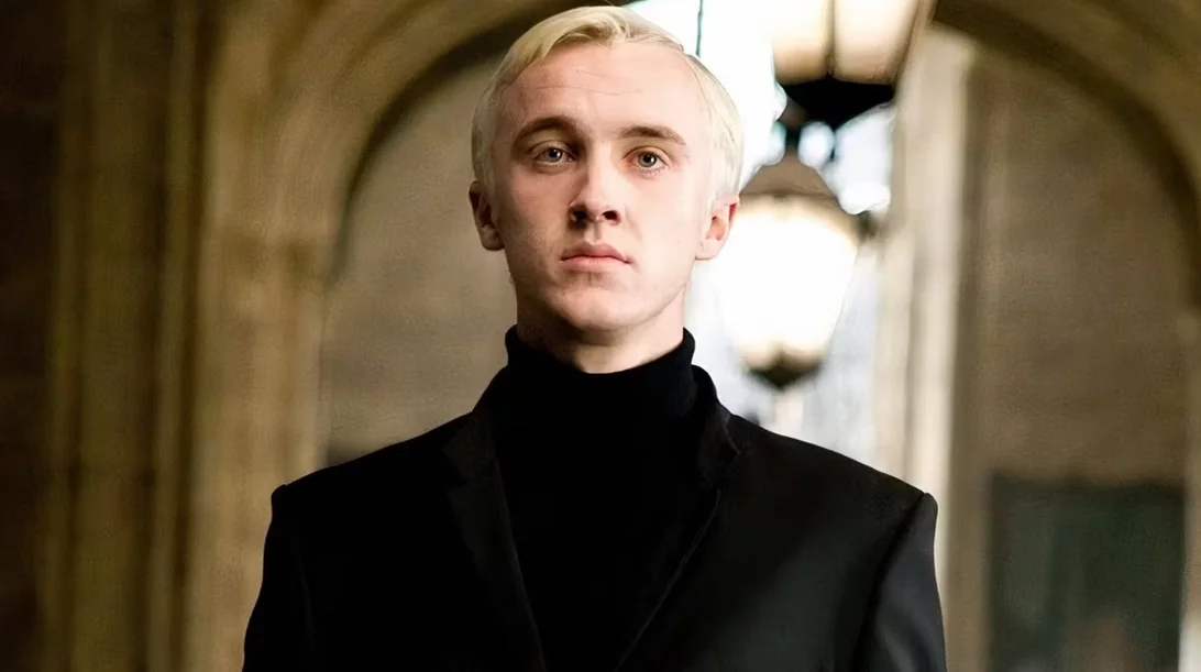 Ο Τομ Φέλτον συναντά ξανά τον Ντράκο Μαλφόι στο Broadway