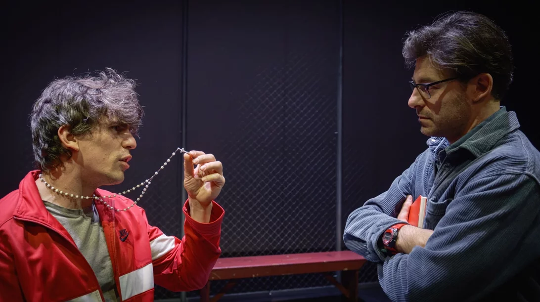 4 λόγοι για να δεις την παράσταση "Μια άλλη Θήβα"