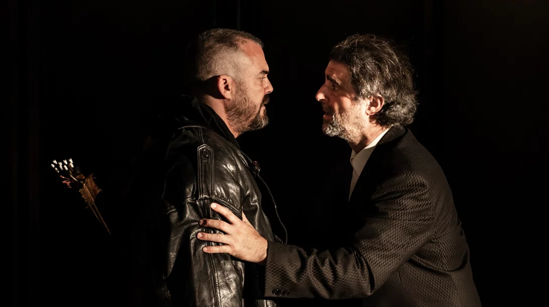 "Ηρακλής Μαινόμενος": Φωτογραφίες και trailer από την παράσταση του Δημήτρη Καραντζά