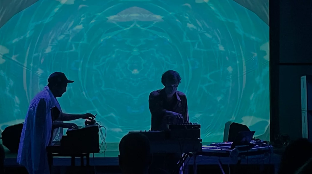 Indiewave Nights: Τα ανερχόμενα ονόματα της εγχώριας μουσικής σκηνής στο Ρομάντσο