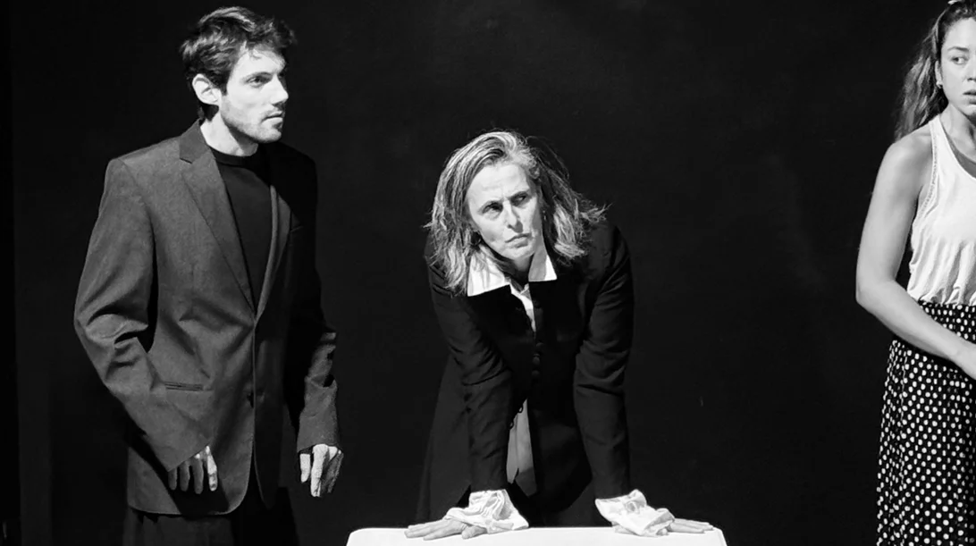 O 'Ερρίκος Ε’' και οι πρώτες φωτογραφίες από τις πρόβες του