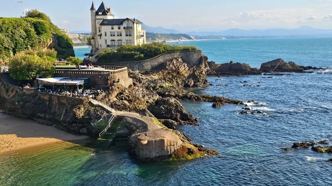 "Inner Cartographies": Το γαλλικό τοπίο και οι συμβολισμοί που κρύβει