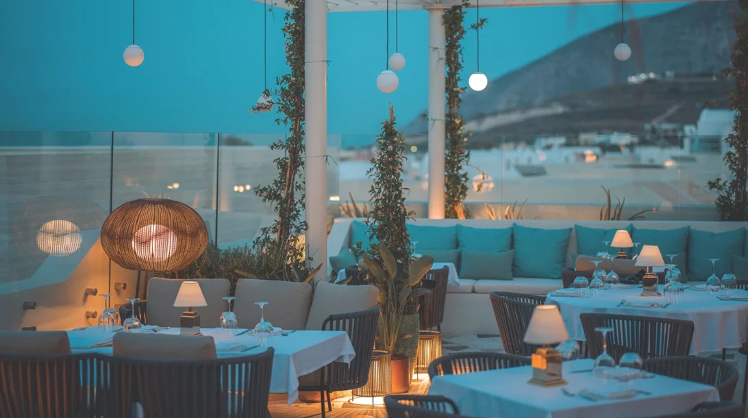 NOŪS Santorini: Γαστρονομία και ευεξία  σε απόλυτη αρμονία