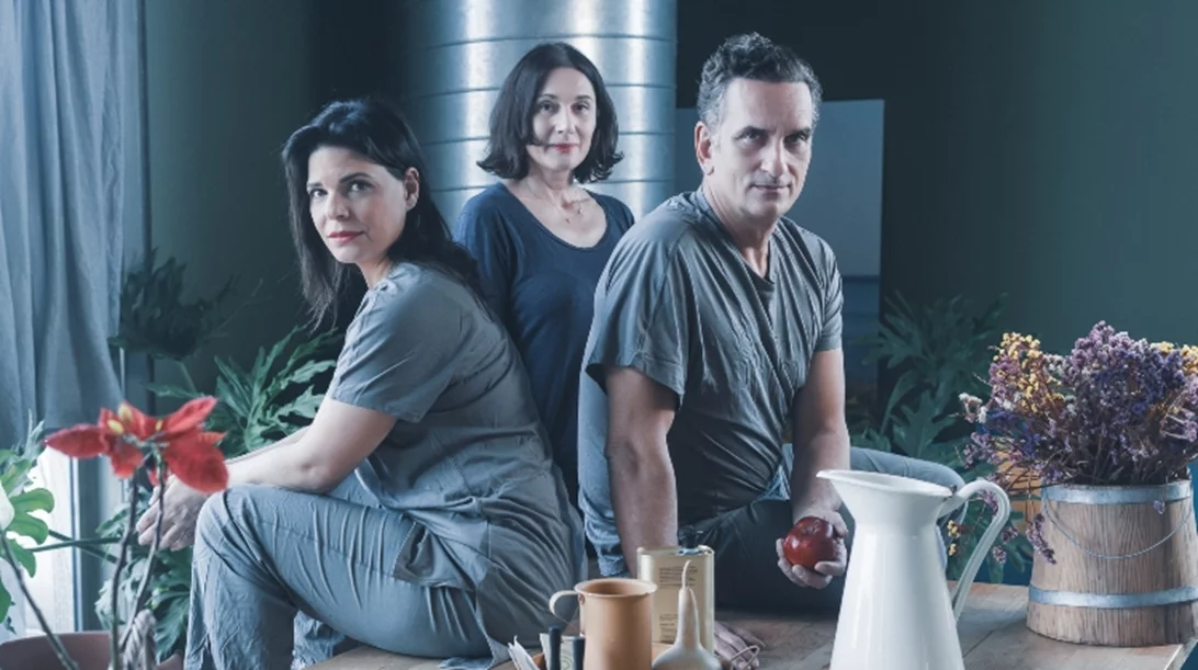 Νίκος Ψαρράς, Μαρίνα Ασλάνογλου και Έλενα Καρακούλη μιλούν για τις "Σκηνές από ένα γάμο"