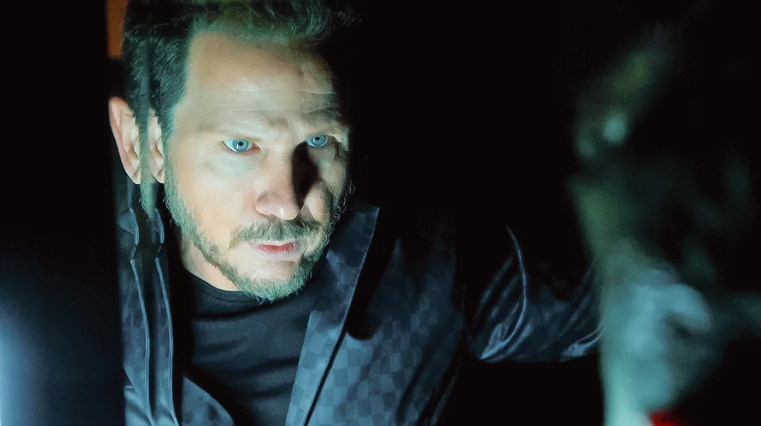 Αλέξιος Κοτσώρης: Το "Φονικό στα σκοτεινά" συνδυάζει την σκοτεινή πλευρά μας με τρόμο και χιούμορ