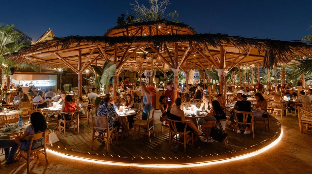 Gajah the secret island: Στον τροπικό του ΣΕΦ