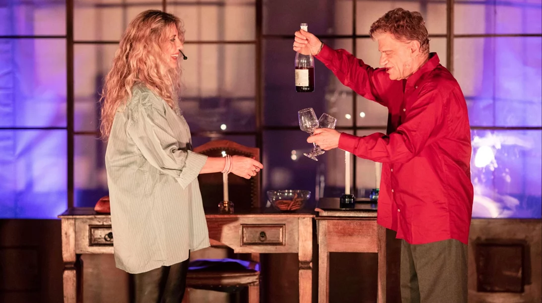 "Χορεύοντας με τη θύελλα" στο θέατρο Πειραιώς 131